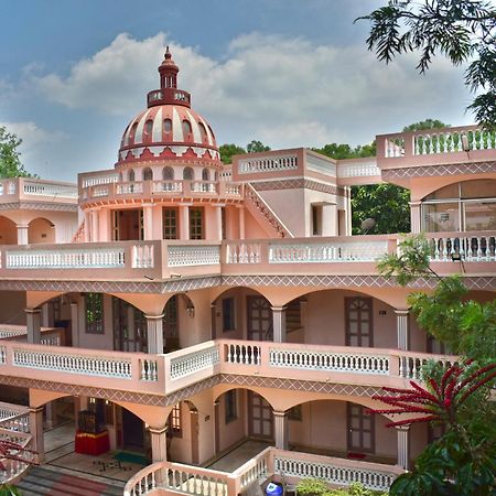 Jains Royal Palace Resorts Yelagiri Eksteriør bilde