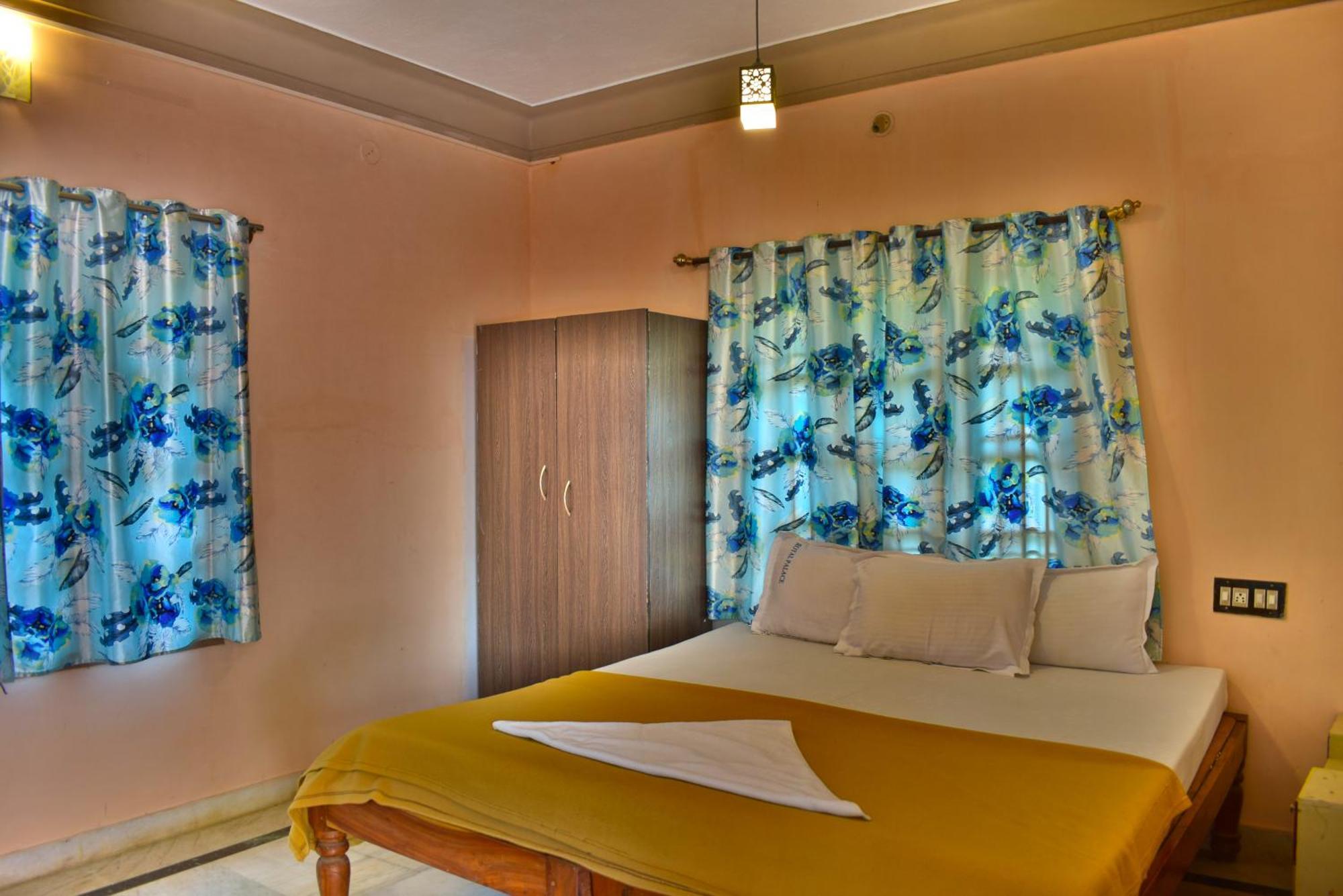 Jains Royal Palace Resorts Yelagiri Eksteriør bilde