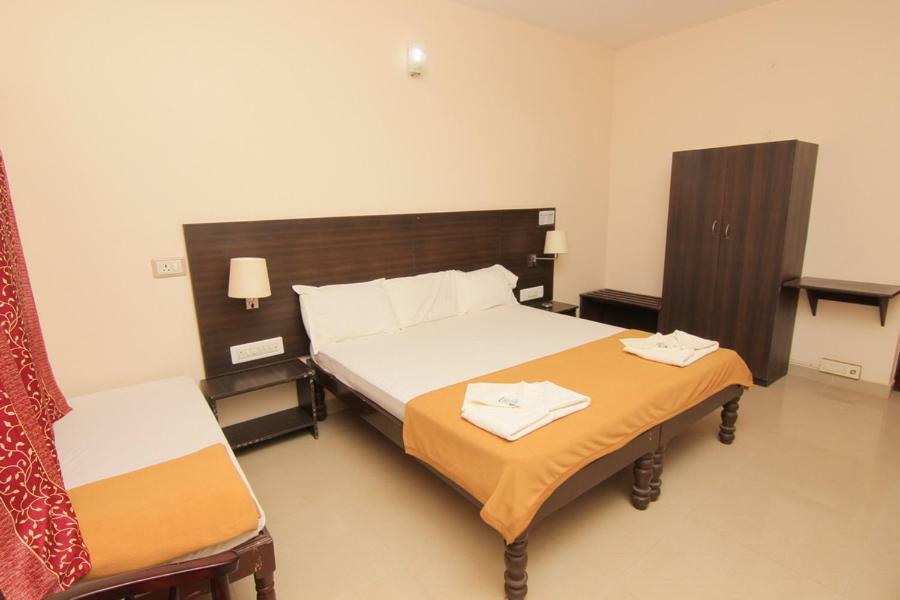 Jains Royal Palace Resorts Yelagiri Eksteriør bilde