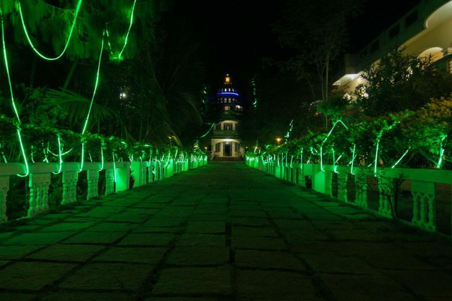 Jains Royal Palace Resorts Yelagiri Eksteriør bilde