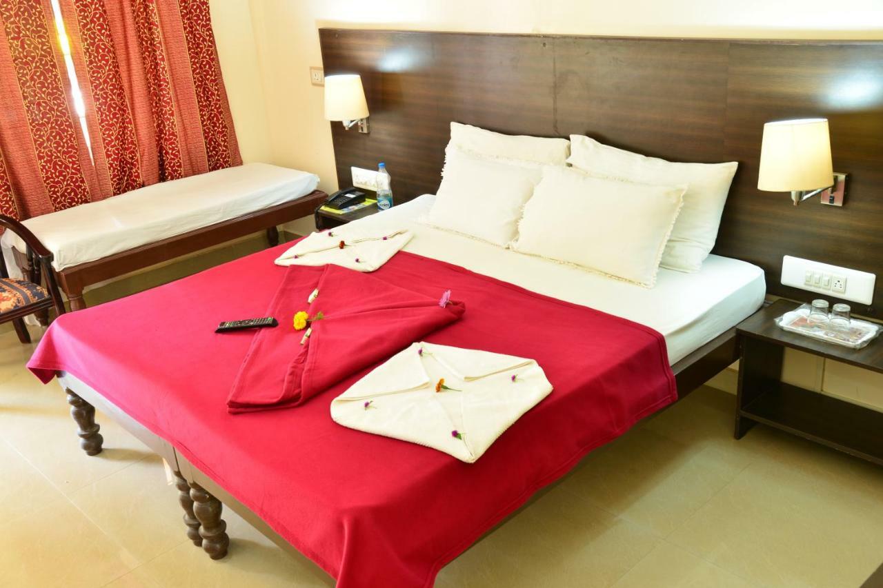 Jains Royal Palace Resorts Yelagiri Eksteriør bilde
